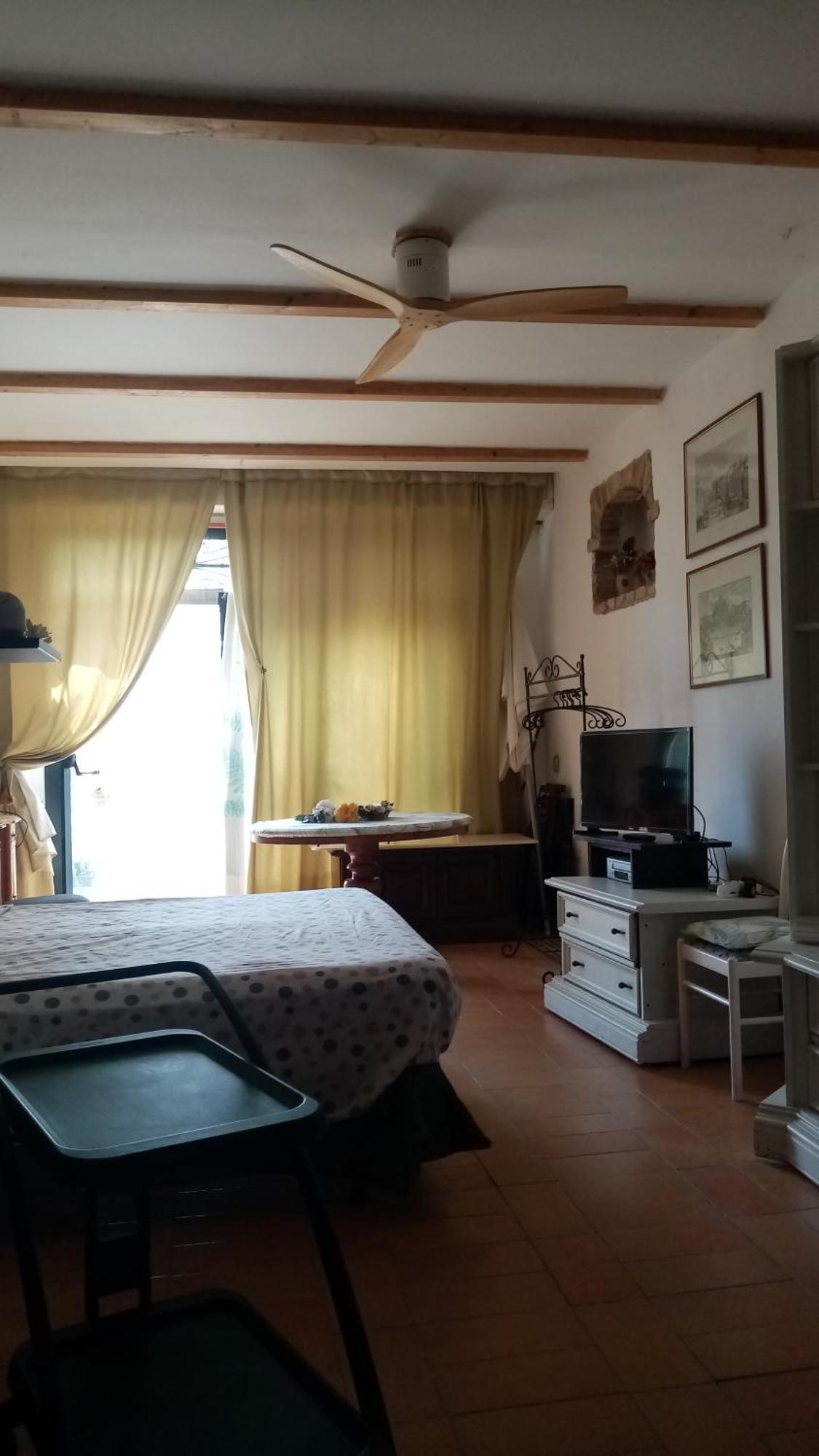 Abruzzocasacampagna Collecorvino - Monolocale Con Mini-Cucina, Giardino E Parcheggio Villa Bagian luar foto